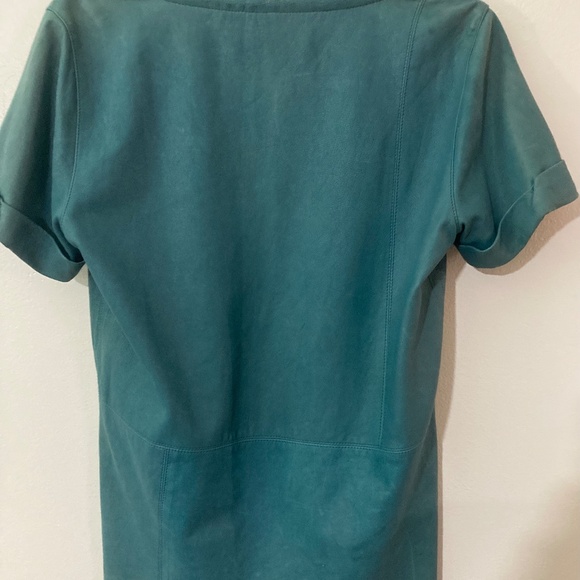 DIANE VON FURSTENBURG Genuine Leather Pocket Tee (Fits Sz 6-8) - Picture 6 of 15